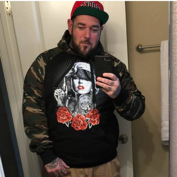 Meet your Posher, Tj - Picture 1 of 1